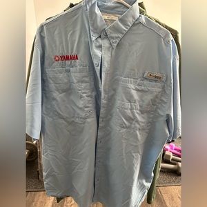 Men’s Columbia button up. Size medium
